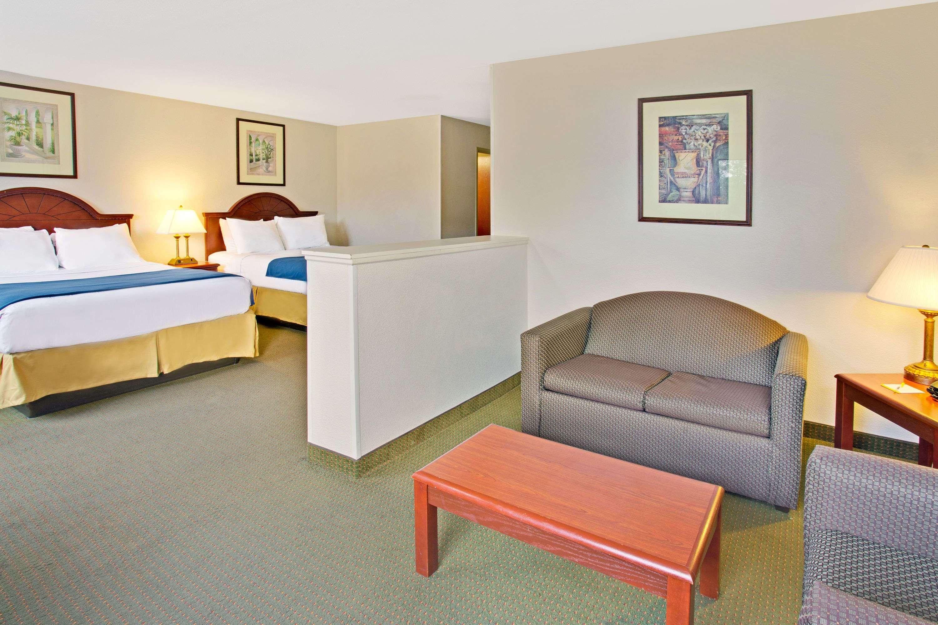Days Inn & Suites By Wyndham Laurel Near Fort Meade Exterior foto